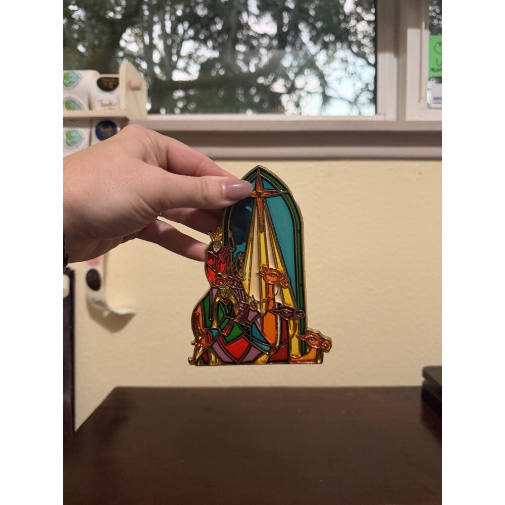 Vintage 3 Wise Nativity Scene Men Stained Glass Decoration 5 1/2 Inches Tall
